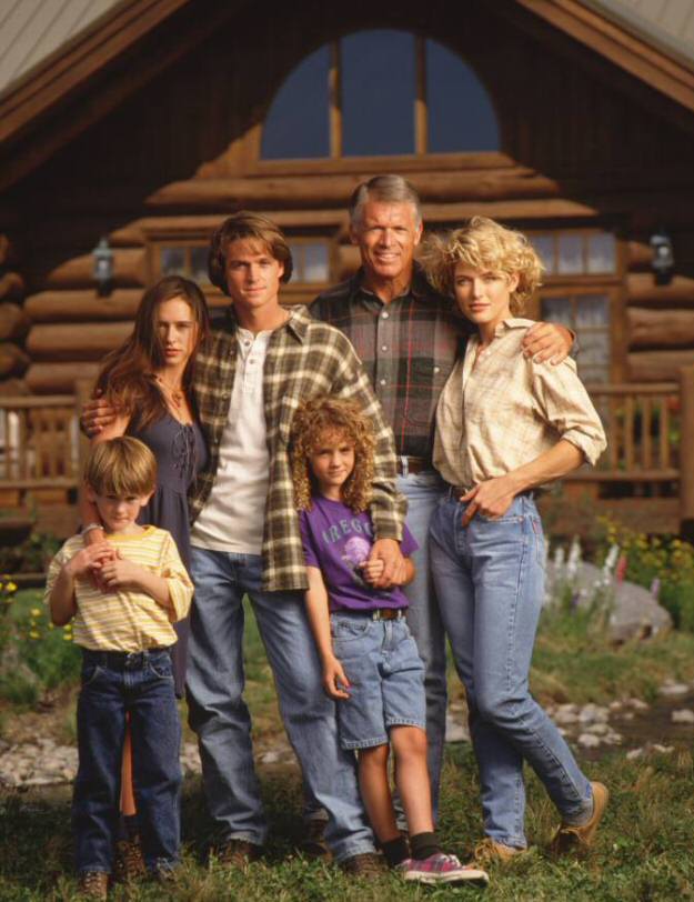 Keywords: mckenna_img;stills